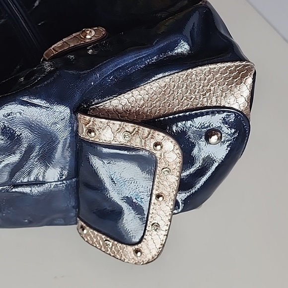 Blingbling, Blue and Silver Purse. - Picture 8 of 15